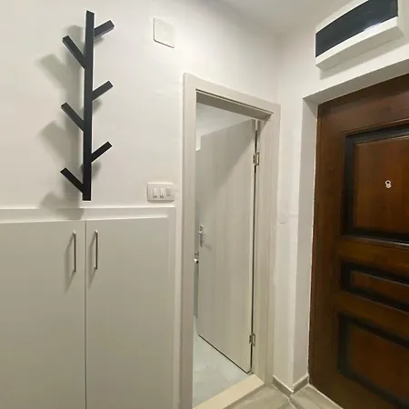 Ana One Bedroom Apartment, 1min From Old Town, *